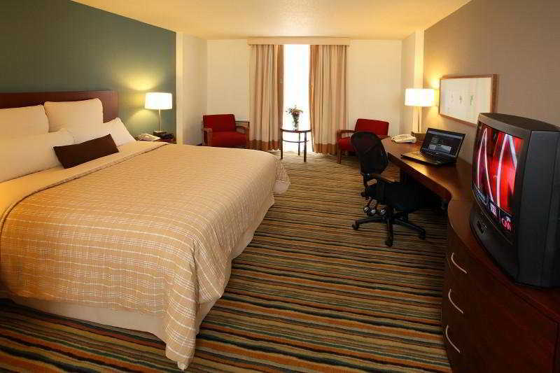 Delta Hotels By Marriott Minneapolis Northeast Bilik gambar